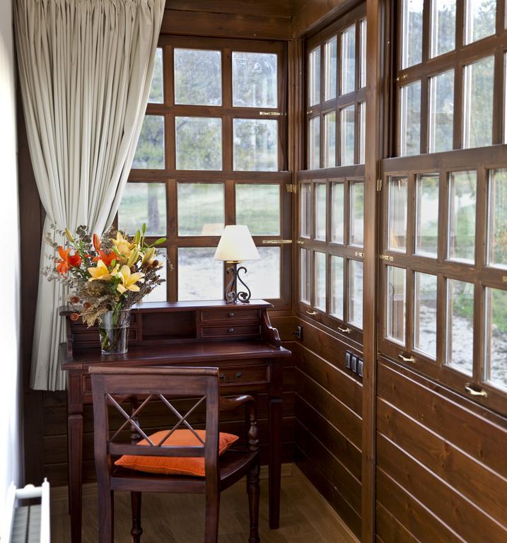 Hotel Casona Cuervo San Tirso de Candamo Extérieur photo