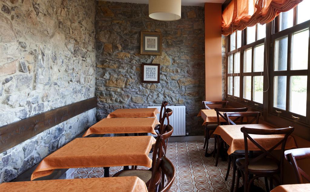 Hotel Casona Cuervo San Tirso de Candamo Extérieur photo