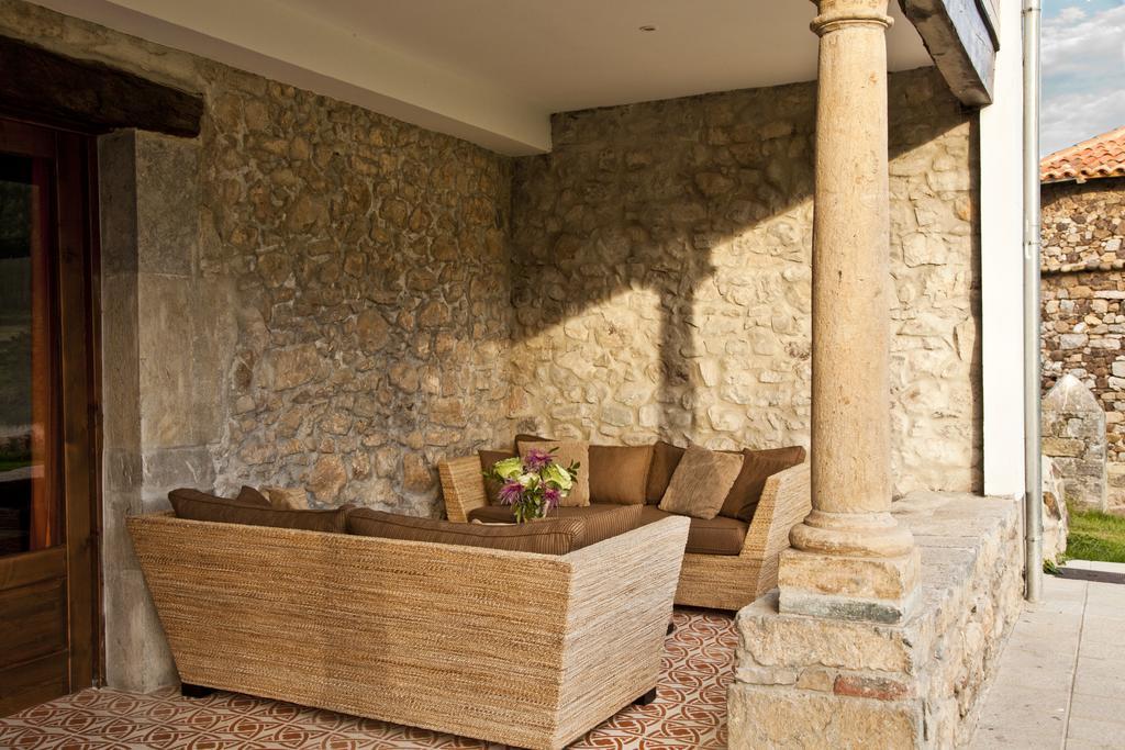 Hotel Casona Cuervo San Tirso de Candamo Extérieur photo