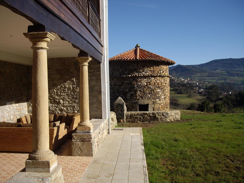 Hotel Casona Cuervo San Tirso de Candamo Extérieur photo